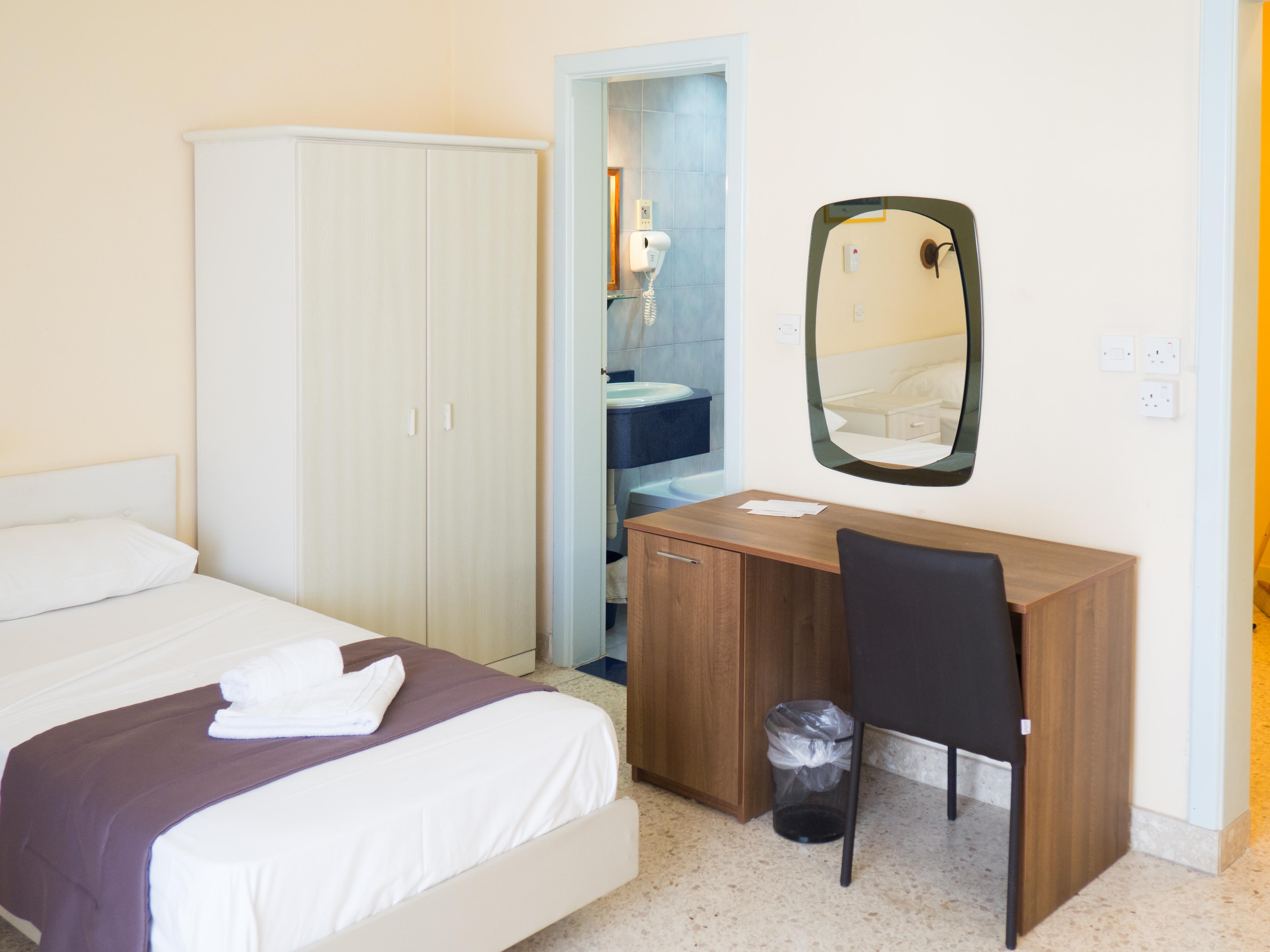 Mavina Hotel & Apartments Buġibba Ngoại thất bức ảnh