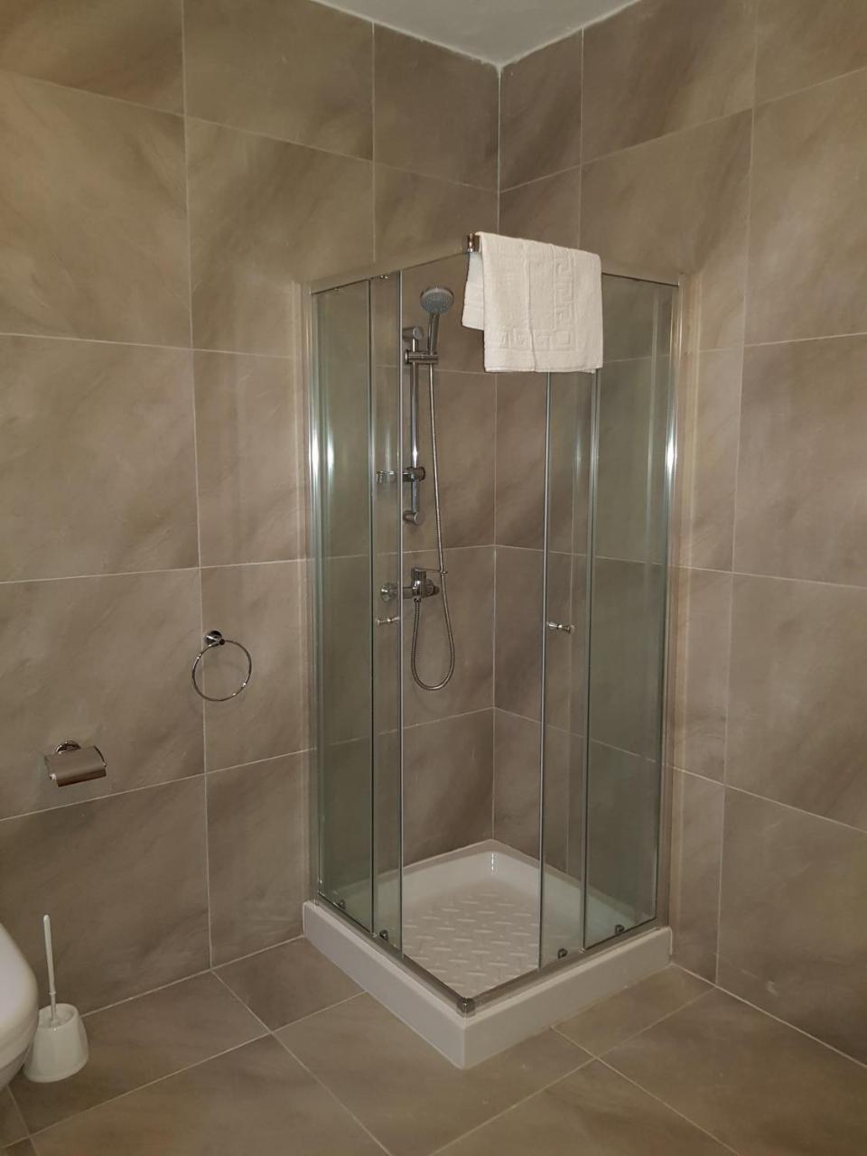 Mavina Hotel & Apartments Buġibba Ngoại thất bức ảnh